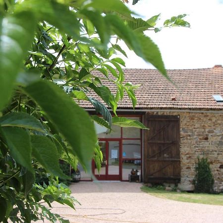 Bed and Breakfast Combrailleurs à Espinasse Extérieur photo
