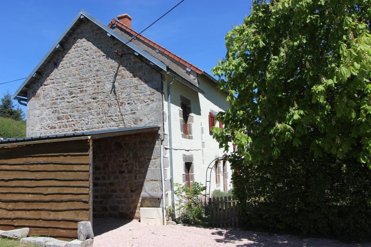 Bed and Breakfast Combrailleurs à Espinasse Extérieur photo