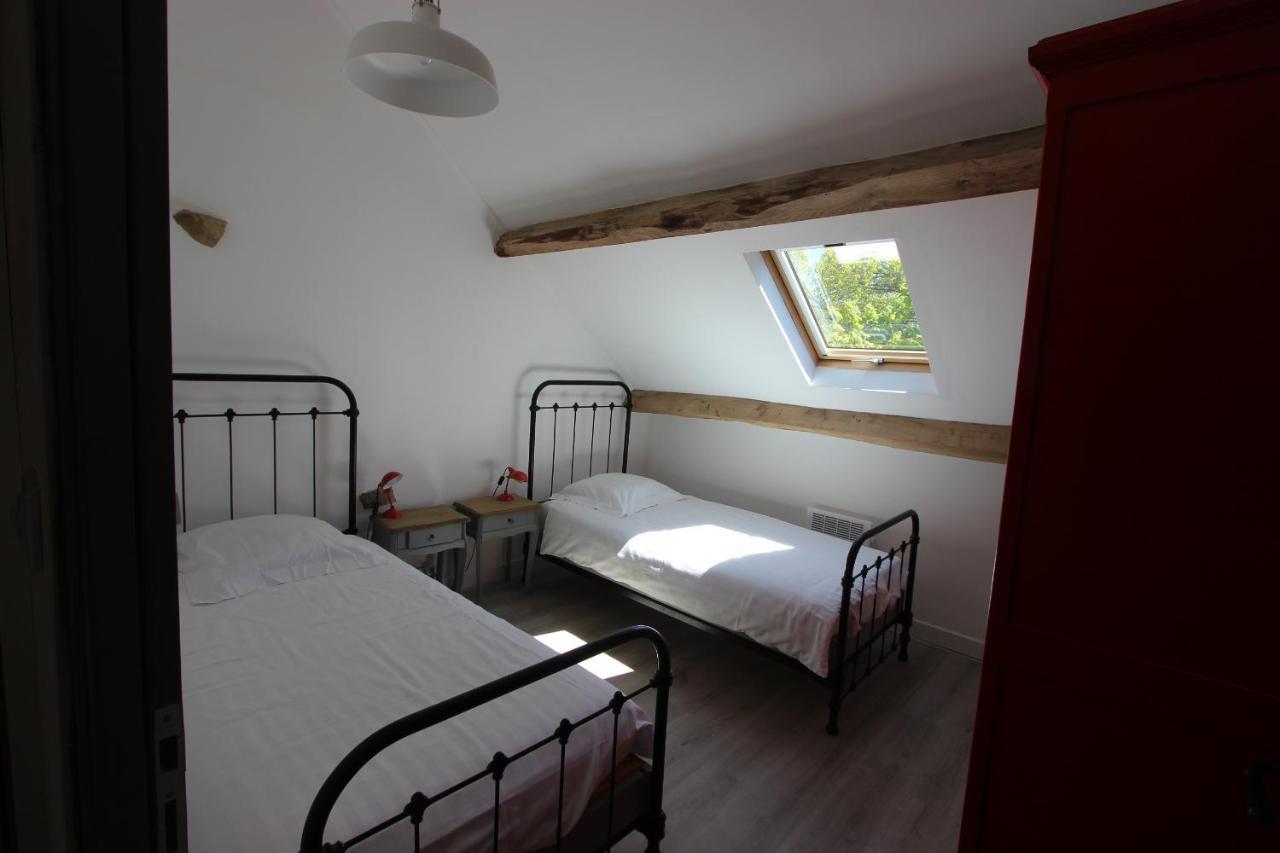 Bed and Breakfast Combrailleurs à Espinasse Extérieur photo